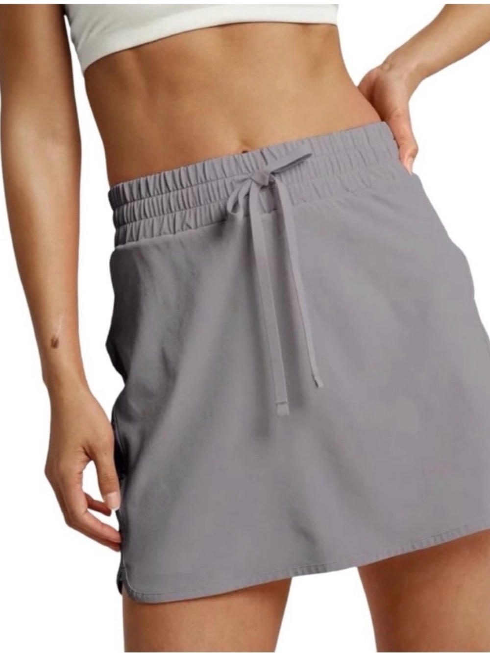 Beyond Yoga cloud grey skort small